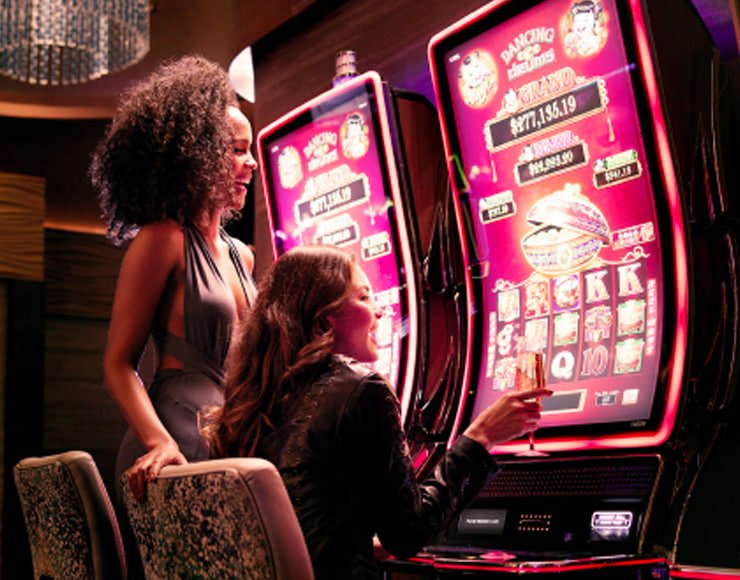 bento4 platform showing live football, slot games, and live-dealer tables across mobile and desktop